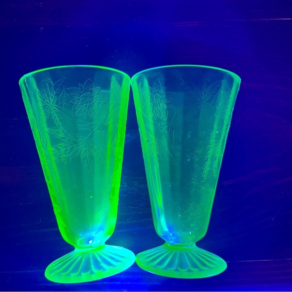 Uranium Glass Other - Jeannette Glass Company Uranium Glass Iced Tea Green Poinsettia  Footed Tumblers